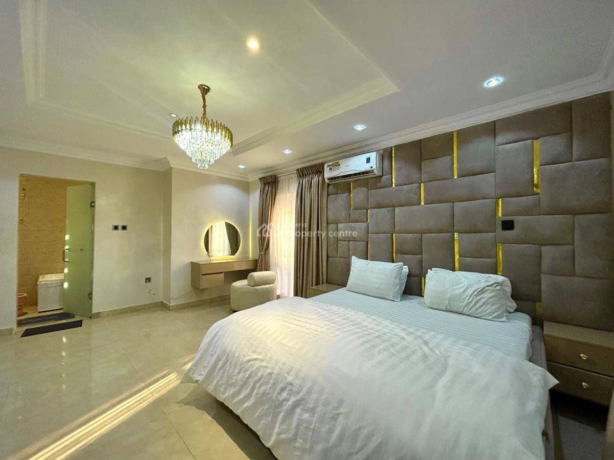 Luxury 3 Bedroom Apartment, Lekki Phase 1, Lekki, Lagos, Flat / Apartment Short Let