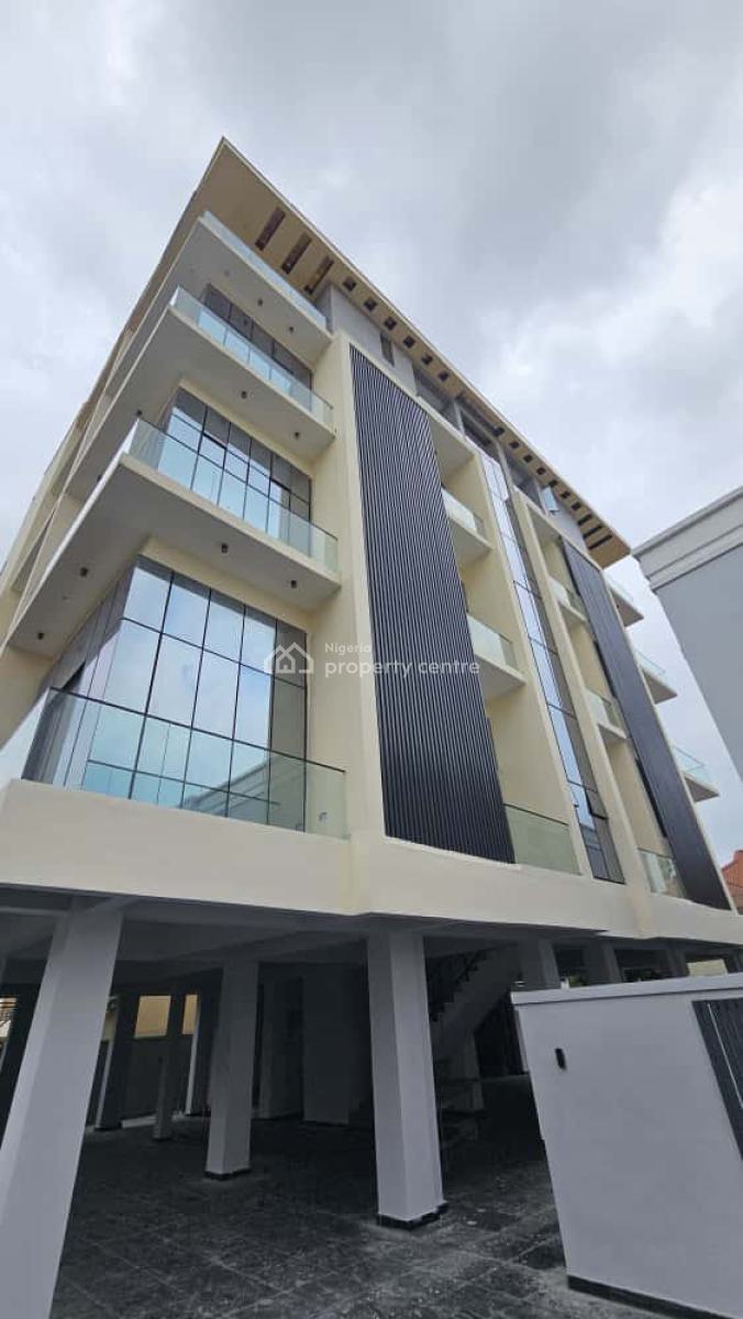 Impeccable Luxury Finishing 3 Bedroom Apartment with a Swimming Pool, Lekki Phase 1, Lekki, Lagos, Block of Flats for Sale