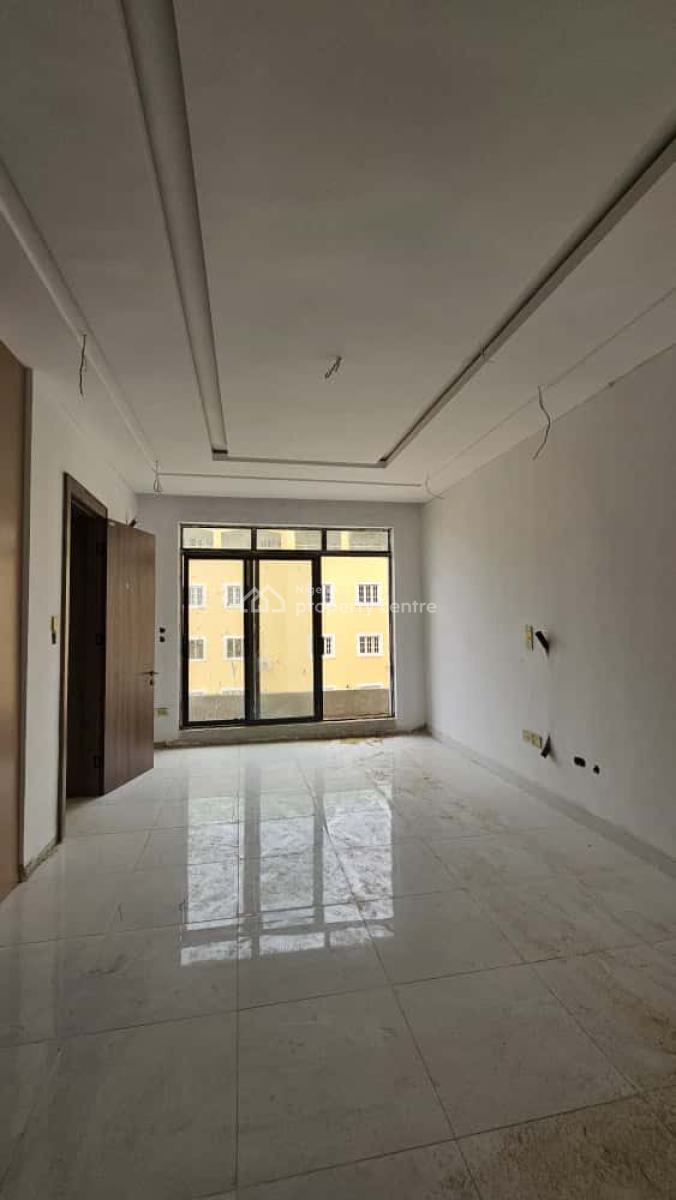 Lovely 2-bedroom Apartment in a Very Strategic Location Perfect, Lekki Phase 1, Lekki, Lagos, Block of Flats for Sale