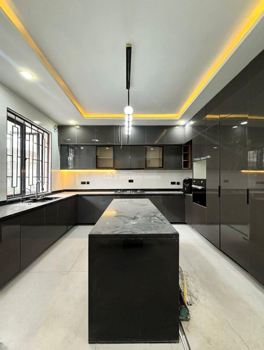 Captivating 5 Bedroom Fully Detached Duplex with Cinema, Swimming Pool, Lekki Phase 1, Lekki, Lagos, Detached Duplex for Sale