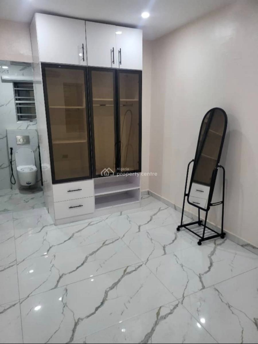 Luxurious 2 Bedroom Fully Furnished Flat, Shonibare Estate, Maryland, Lagos, Flat / Apartment for Sale