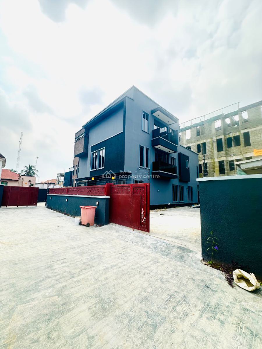 Spaciously Built 5 Bedroom Fully Detached Duplex with a Room Bq, Ikeja Gra, Ikeja, Lagos, Detached Duplex for Sale