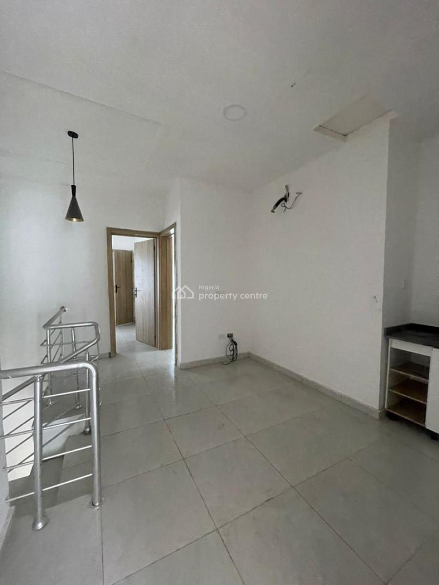 3 Bedroom Terrace Duplex with Bq, Harris Drive, Lekki, Lagos, Terraced Duplex for Rent