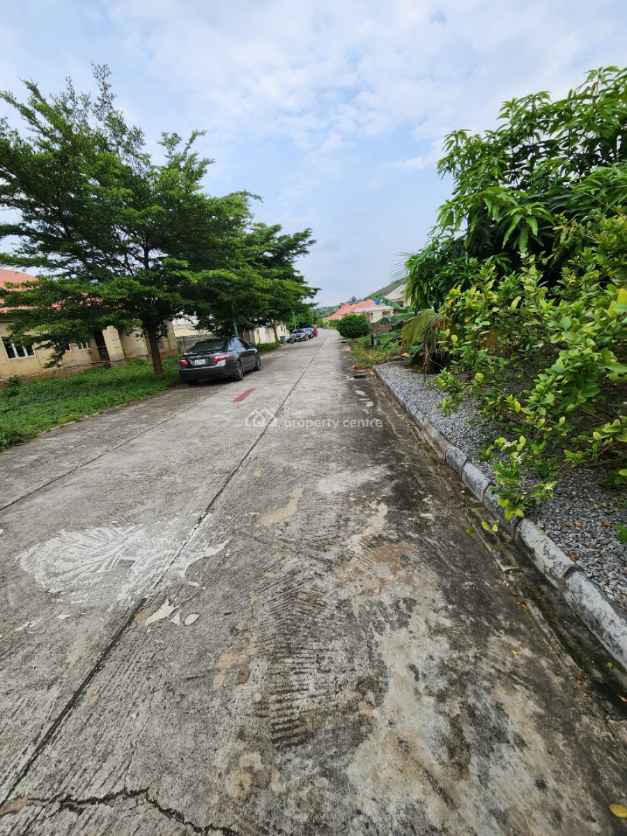 Lovely 4 Bedrooms Bungalow with a Pent House, Kyami, Abuja, House for Sale