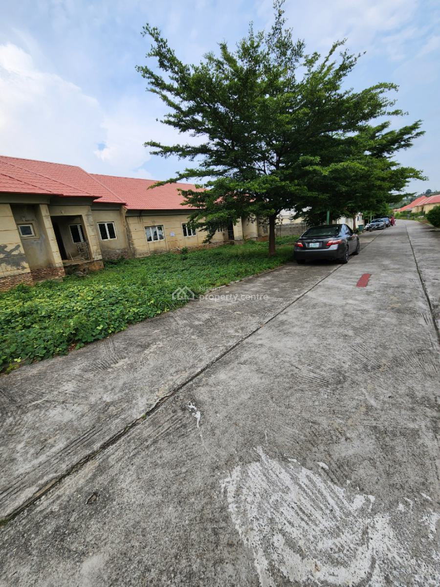 Lovely 4 Bedrooms Bungalow with a Pent House, Kyami, Abuja, House for Sale