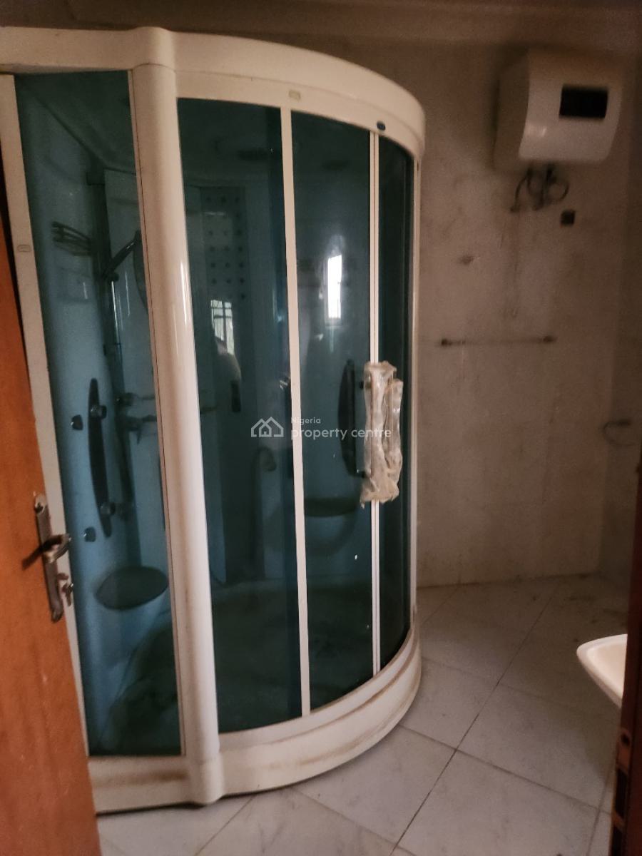 Lovely 4 Bedrooms Bungalow with a Pent House, Kyami, Abuja, House for Sale