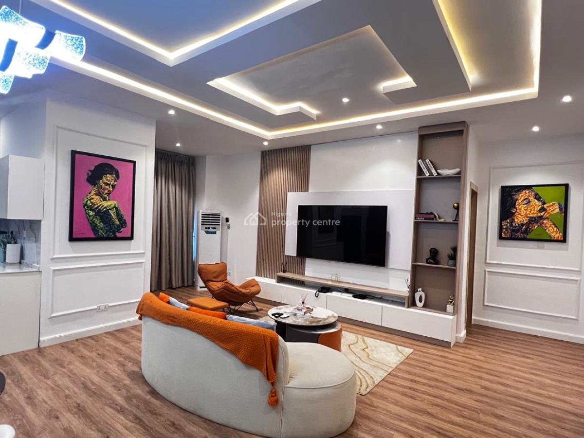 Beautiful 1 Bedroom Apartment with Rooftop Pool and Gym and Elevator, Lekki Phase 1, Lekki, Lagos, Flat / Apartment Short Let