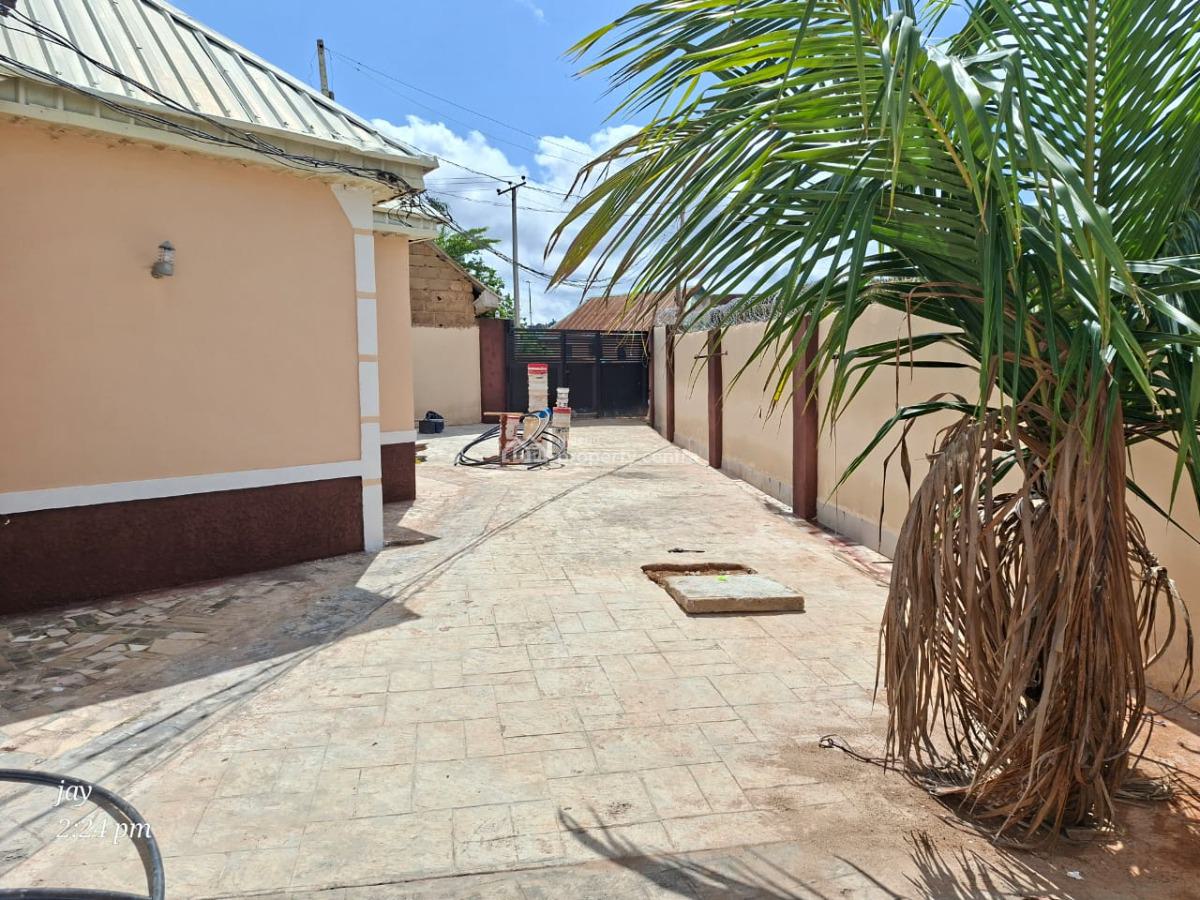 an Estate Comprising of Eight Units of a Two Bedroom Flat., Mazaram, Rayfield, Jos South, Plateau, Block of Flats for Sale