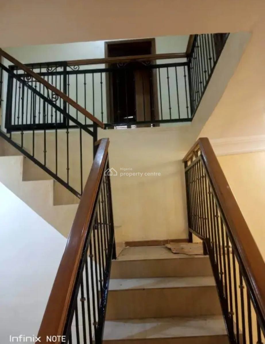 Spaciously Built 5 Bedroom Detached Duplex with Bq, Magodo Brooks Estate, Magodo, Lagos, Detached Duplex for Rent
