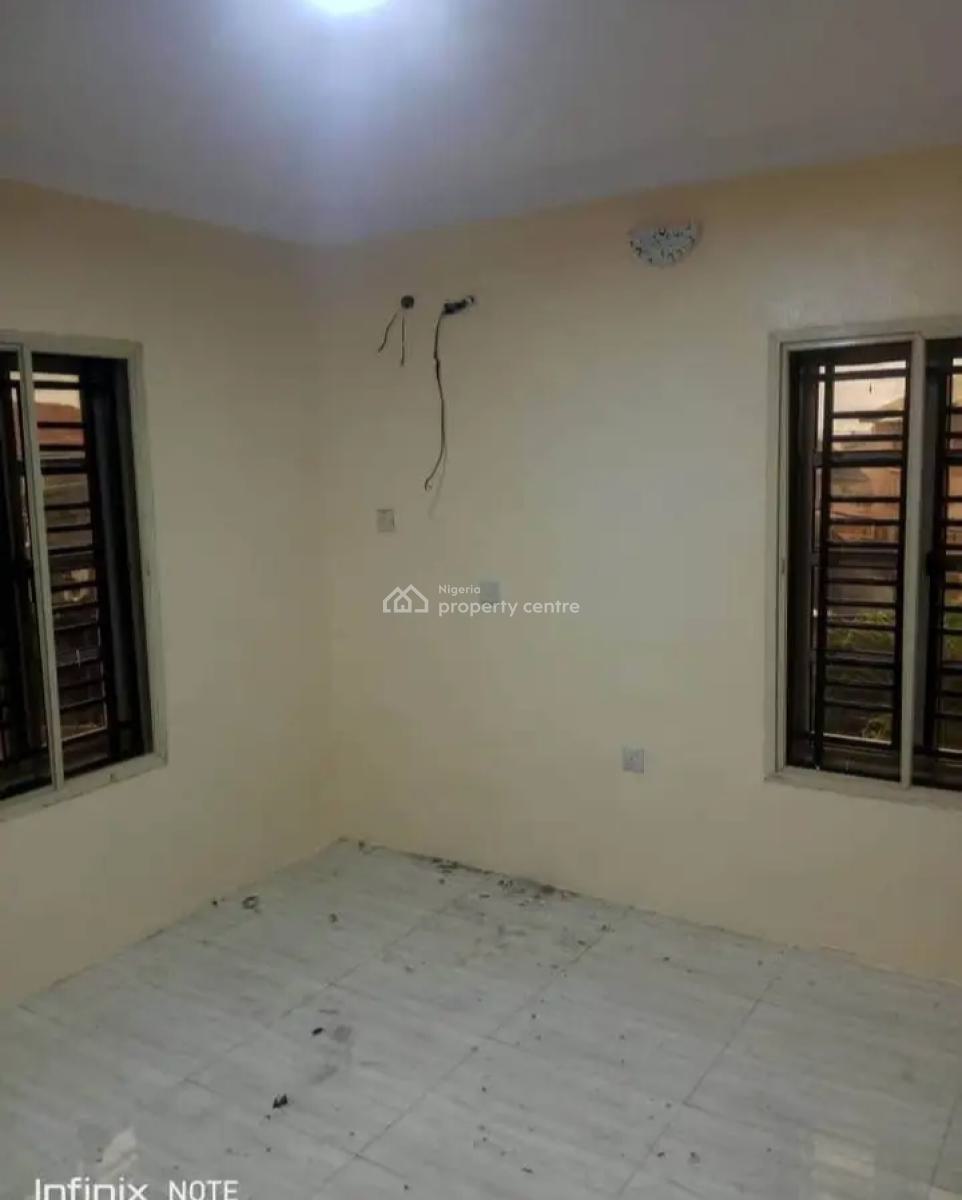 Spaciously Built 5 Bedroom Detached Duplex with Bq, Magodo Brooks Estate, Magodo, Lagos, Detached Duplex for Rent