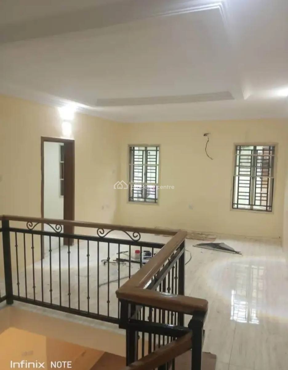 Spaciously Built 5 Bedroom Detached Duplex with Bq, Magodo Brooks Estate, Magodo, Lagos, Detached Duplex for Rent