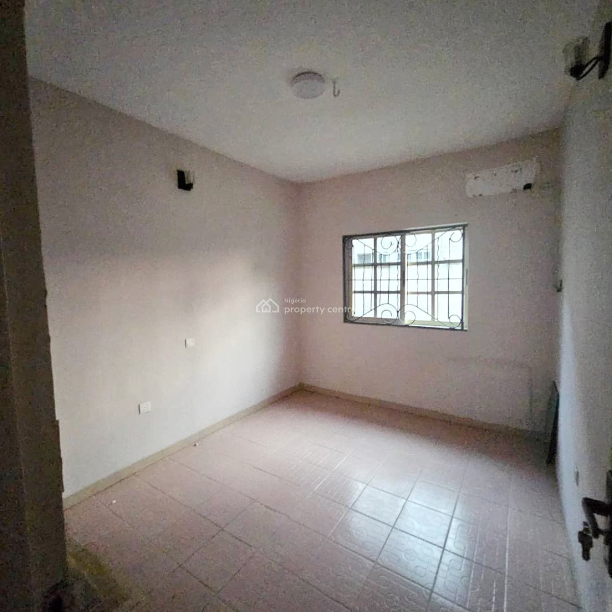 Luxury 3 Bedroom Apartment, Gra Phase 2, Magodo, Lagos, Flat / Apartment for Rent