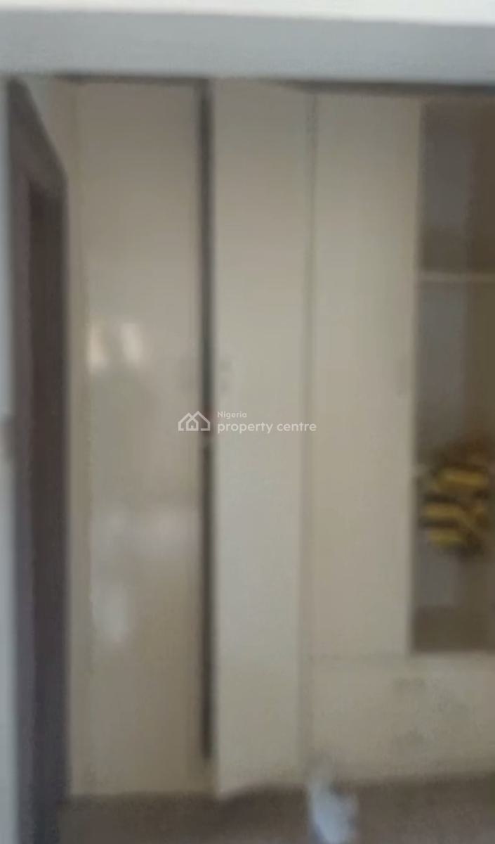 a Spacious Clean 2 Bedroom Flat, Jabi, Abuja, Flat / Apartment for Rent