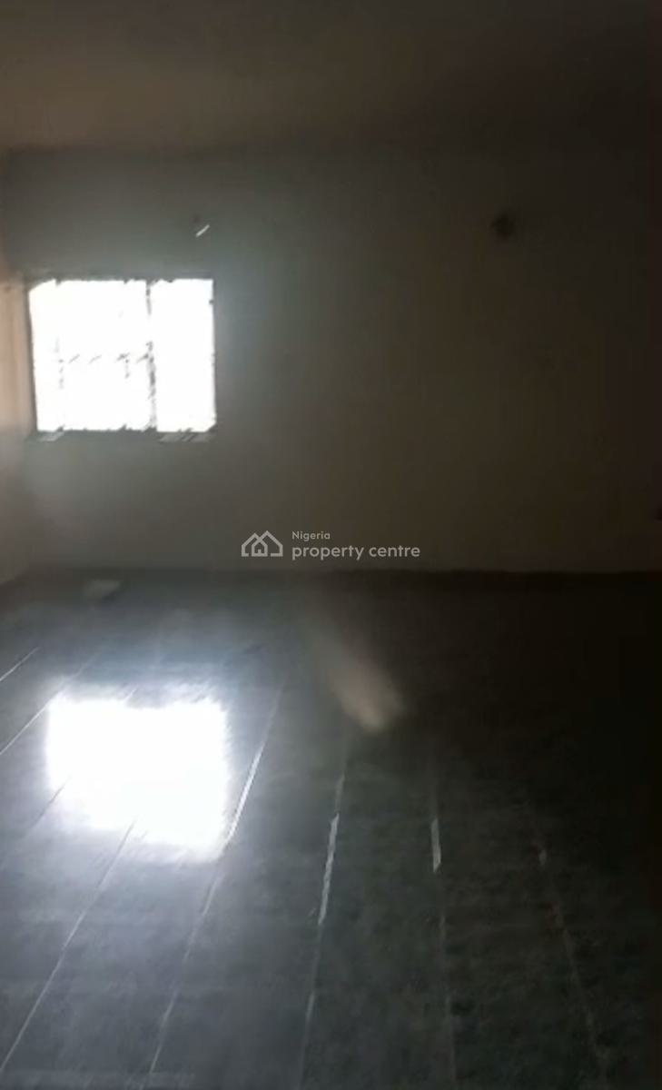 a Spacious Clean 2 Bedroom Flat, Jabi, Abuja, Flat / Apartment for Rent