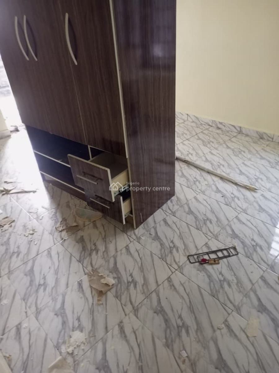 Luxury 2 Bedroom Flat, Ikota, Lekki, Lagos, Flat / Apartment for Rent
