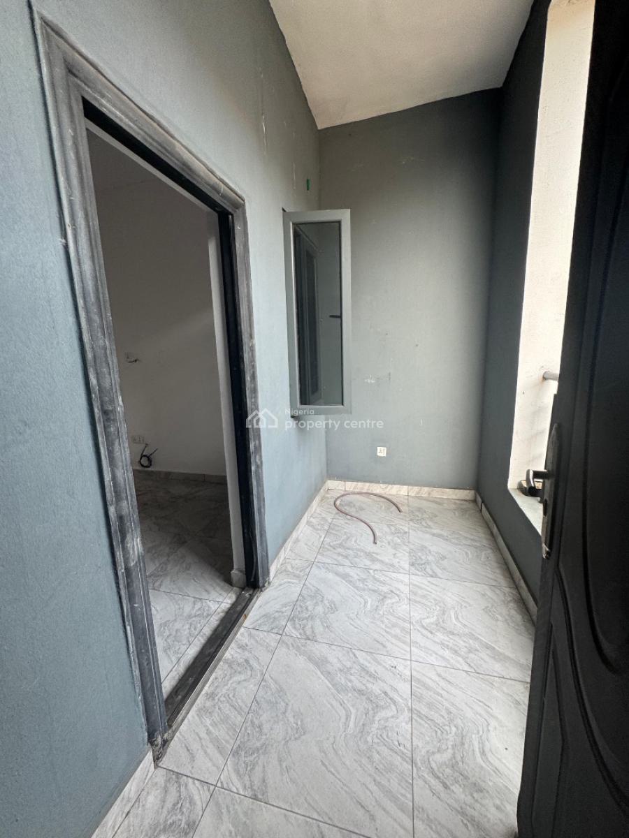 Lovely Self Contained, Off Platinum Way, By Nicon Town, Ikate Lagos, Lekki, Lagos, Self Contain (single Rooms) for Rent