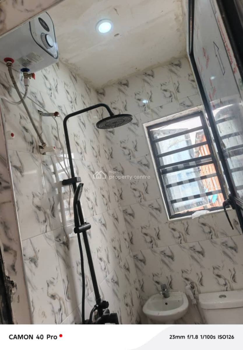 Brand New State of The Art Mini Flat, Akoka, Yaba, Lagos, Flat / Apartment for Rent