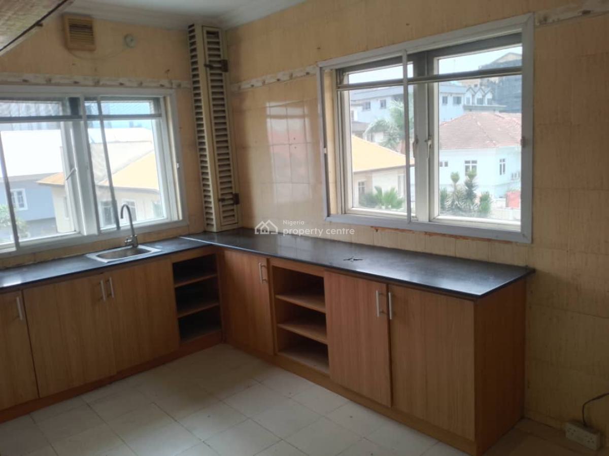 3 Bedroom Flat with Bq, Off Chief Yusuf Abiodun, Oniru, Victoria Island (vi), Lagos, Flat / Apartment for Rent