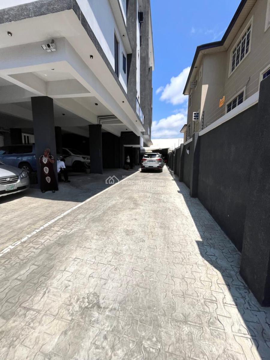 2 Bedroom Flat Apartment Avaialble, Old Ikoyi, Ikoyi, Lagos, Flat / Apartment for Sale