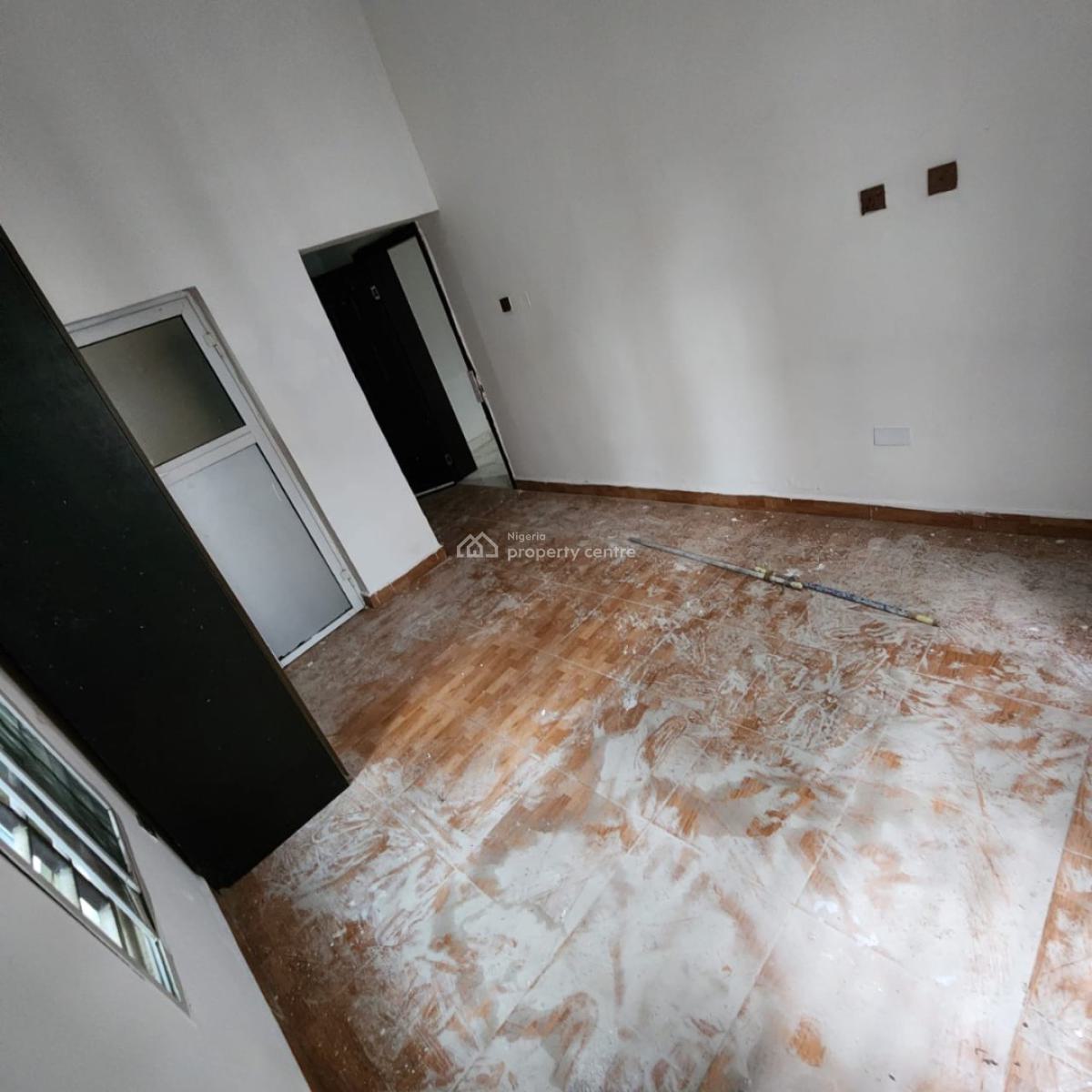 Spacious Single Room Downstairs in a Shared Apartment, Lekki County, Ikota, Lekki, Lagos, Flat / Apartment for Rent