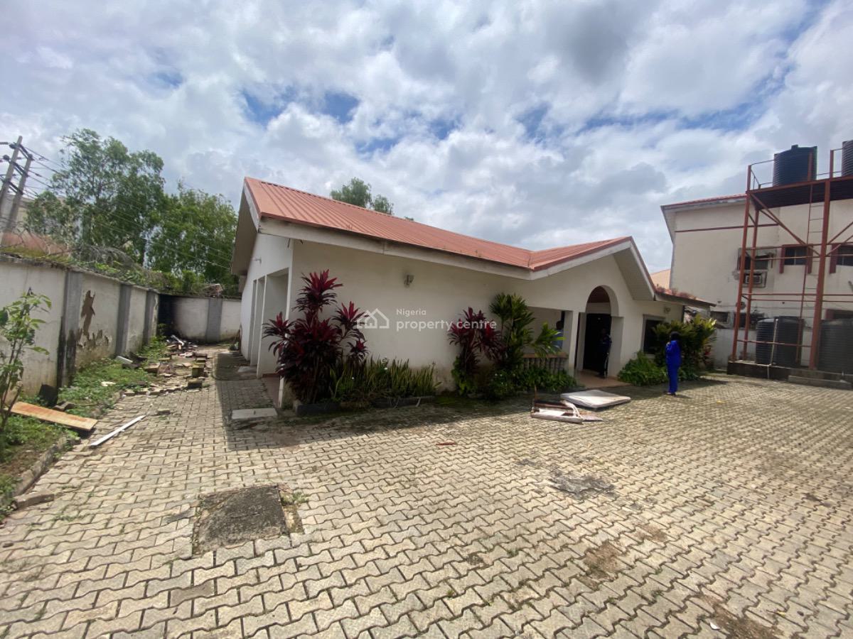 5 Bedroom Detached Duplex with 3 Bedroom Guess Chalet and 2 Rooms Bq, Off Durban Street, Wuse 2, Abuja, Detached Duplex for Rent
