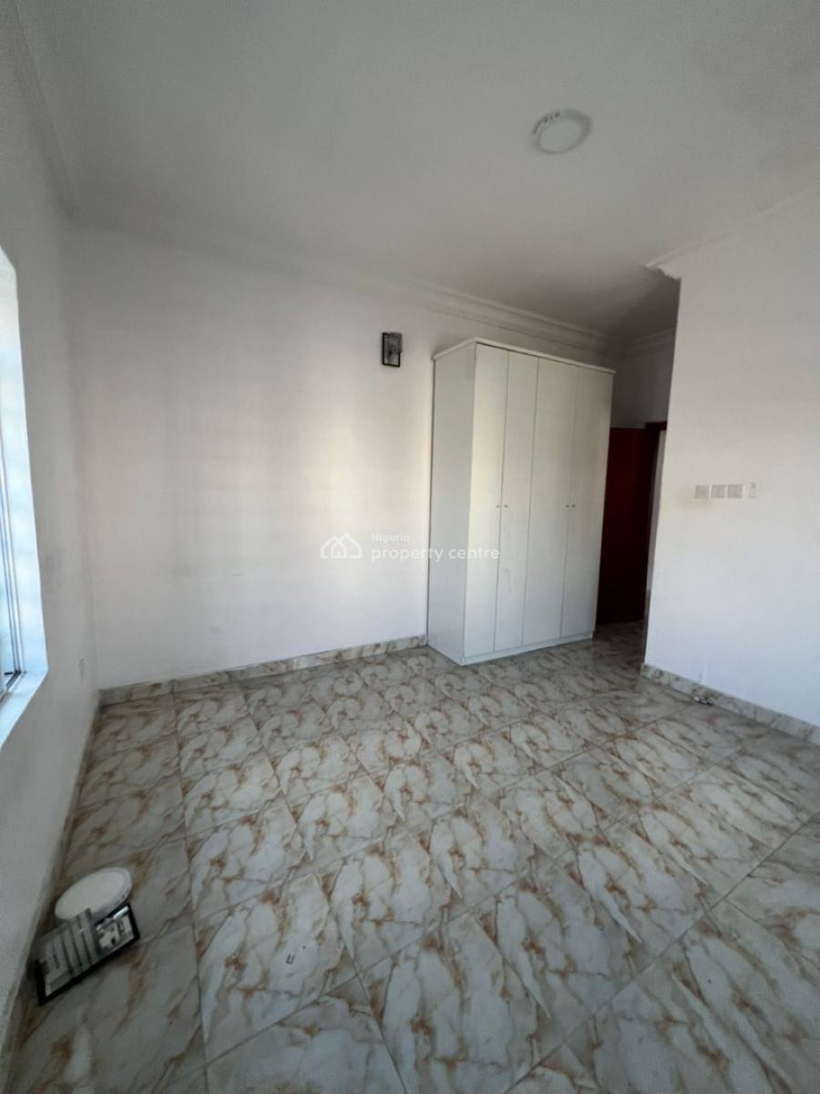 Spacious 2 Bedroom Apartment, Abraham Adesanya, Ajah, Lagos, Flat / Apartment for Rent