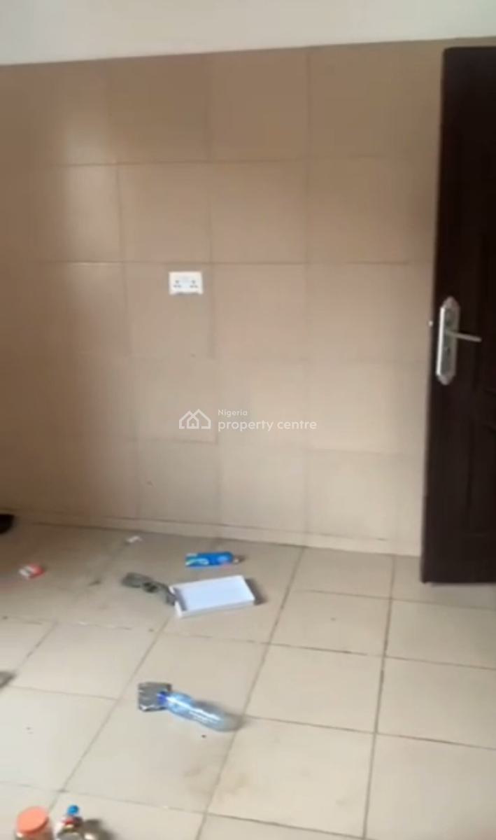 1 Bedroom Flat on 3rd Floor., Katampe (main), Katampe, Abuja, Flat / Apartment for Rent