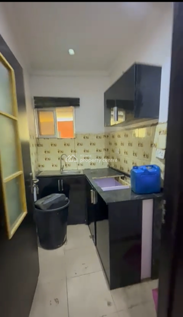 a Newly Built and Standard Mini Flat, Akoka, Yaba, Lagos, Flat / Apartment for Rent
