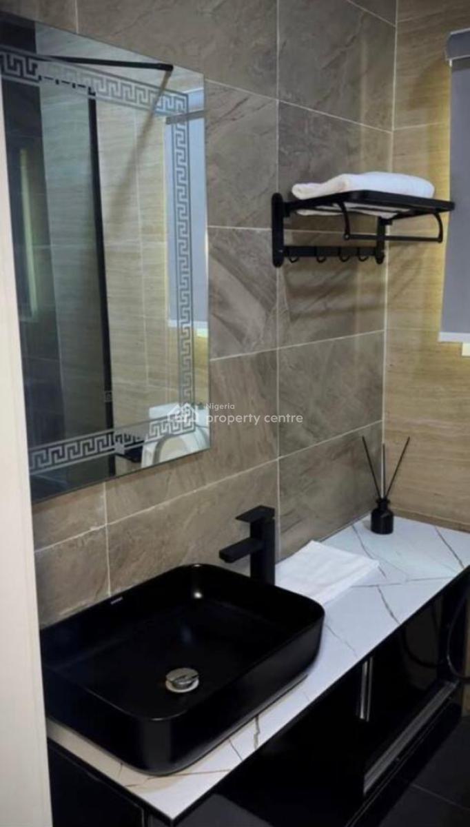 2 Bedroom Beach Front Maisonette with Ps5 and Pool, Ikate, Lekki, Lagos, Flat / Apartment Short Let