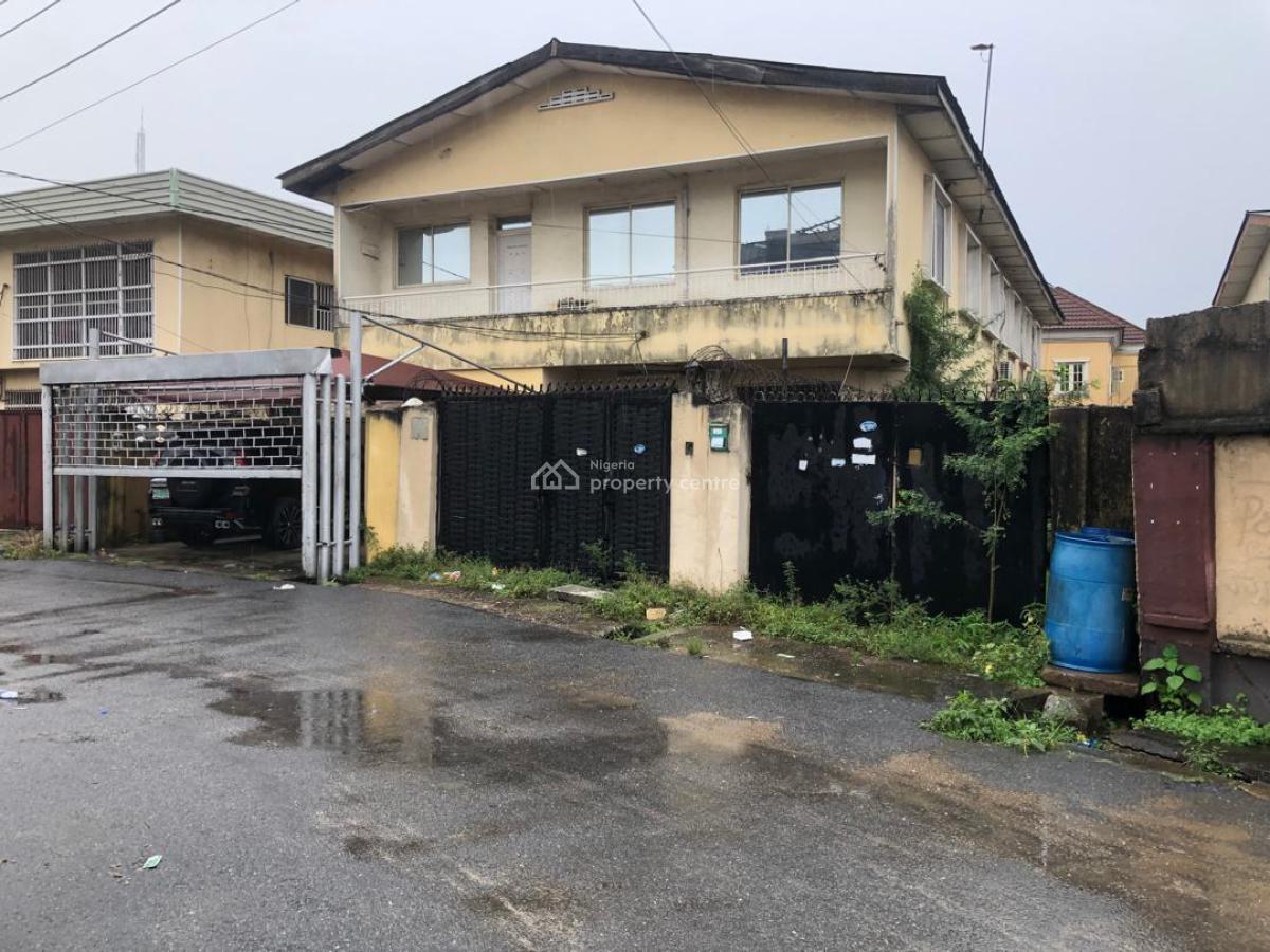 Three Units of Three Bedroom Flats and Two Numbers of Two Bedroom 600sqm, Off Adelabu, Surulere, Lagos, Block of Flats for Sale