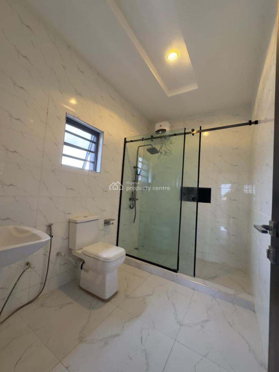 4 Beds Duplex Home + Bq & Swimming Pool, Beautifully Designed Home with Pool and Bq in a Secured Estate, Akobo, Ibadan, Oyo, Detached Duplex for Sale
