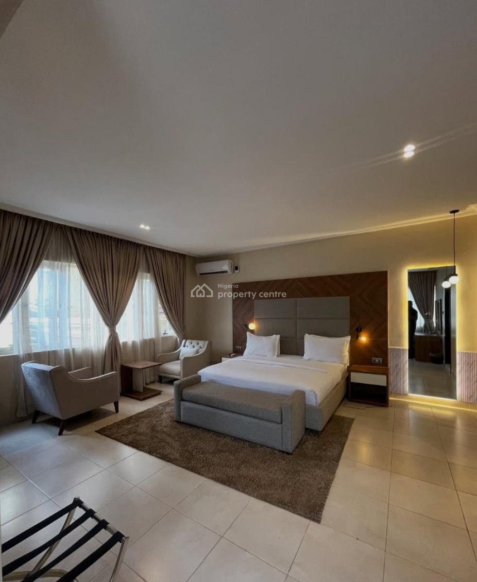 3 Bedroom Serviced Apartment, Victoria Island (vi), Lagos, Flat / Apartment for Rent