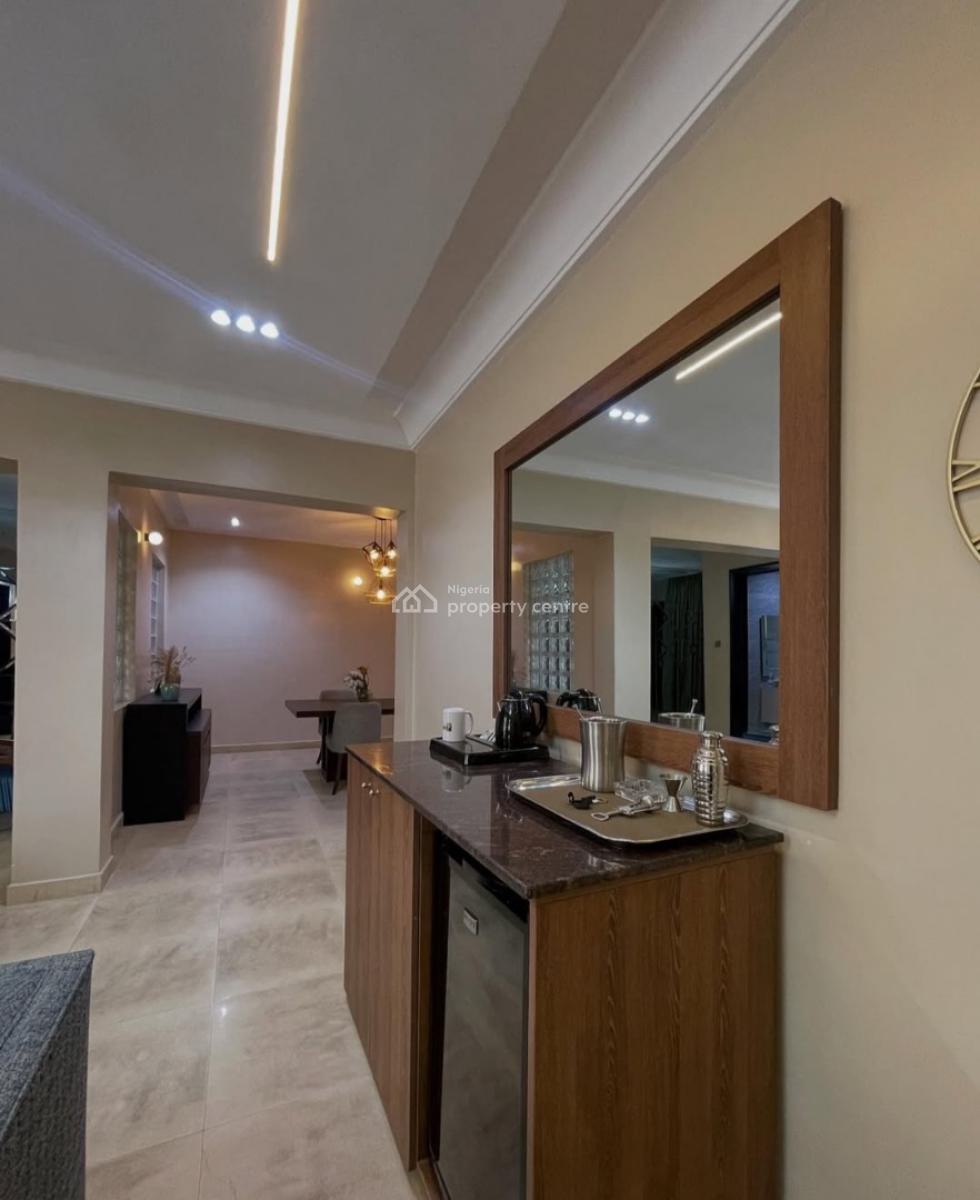 3 Bedroom Serviced Apartment, Victoria Island (vi), Lagos, Flat / Apartment for Rent