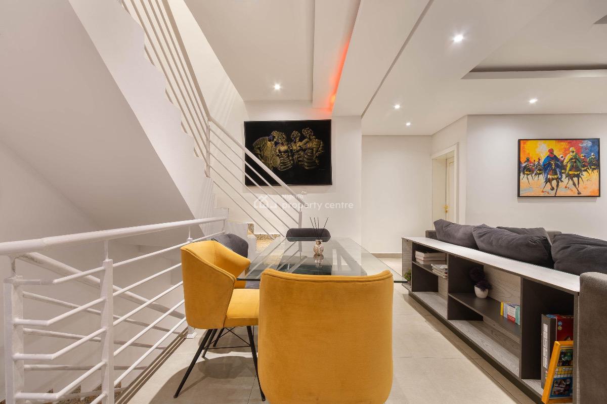 Newly Furnished Luxurious 4 Bedroom Apartment with a Private Bedroom F, Lekki Phase 1, Lekki, Lagos, Flat / Apartment Short Let