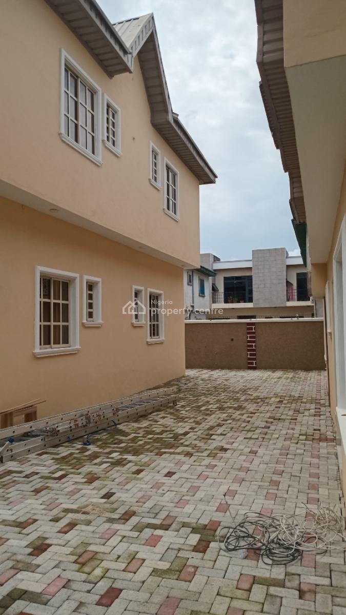 Spacious & Luxury 1 Bedroom, Along Super Friend School, Ogoyo Mobile Road, Ilaje-ajah, Lekki, Lagos, Mini Flat (room and Parlour) for Rent