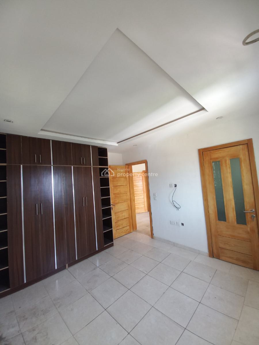 Spacious & Luxury 1 Bedroom, Along Super Friend School, Ogoyo Mobile Road, Ilaje-ajah, Lekki, Lagos, Mini Flat (room and Parlour) for Rent