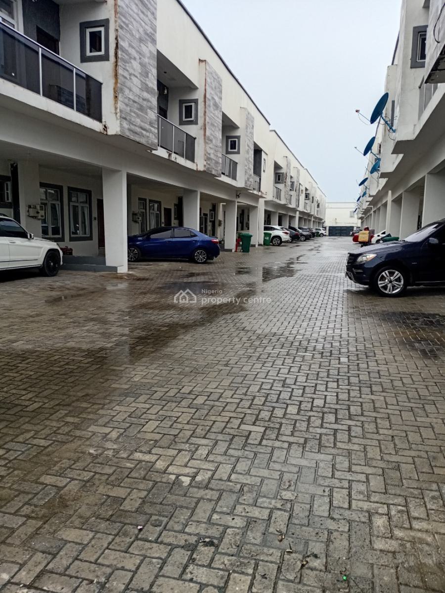Luxury Breathtaking 4-bedroom Terraced Duplex, Orchid Road, Lekki, Lagos, Terraced Duplex for Rent