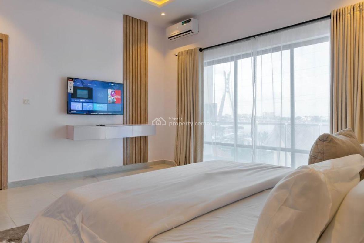 Brand New and Beautiful 🥰 3 Bedroom Apartment with Swimming Pool, P, Lekki Phase 1, Lekki, Lagos, Flat / Apartment Short Let