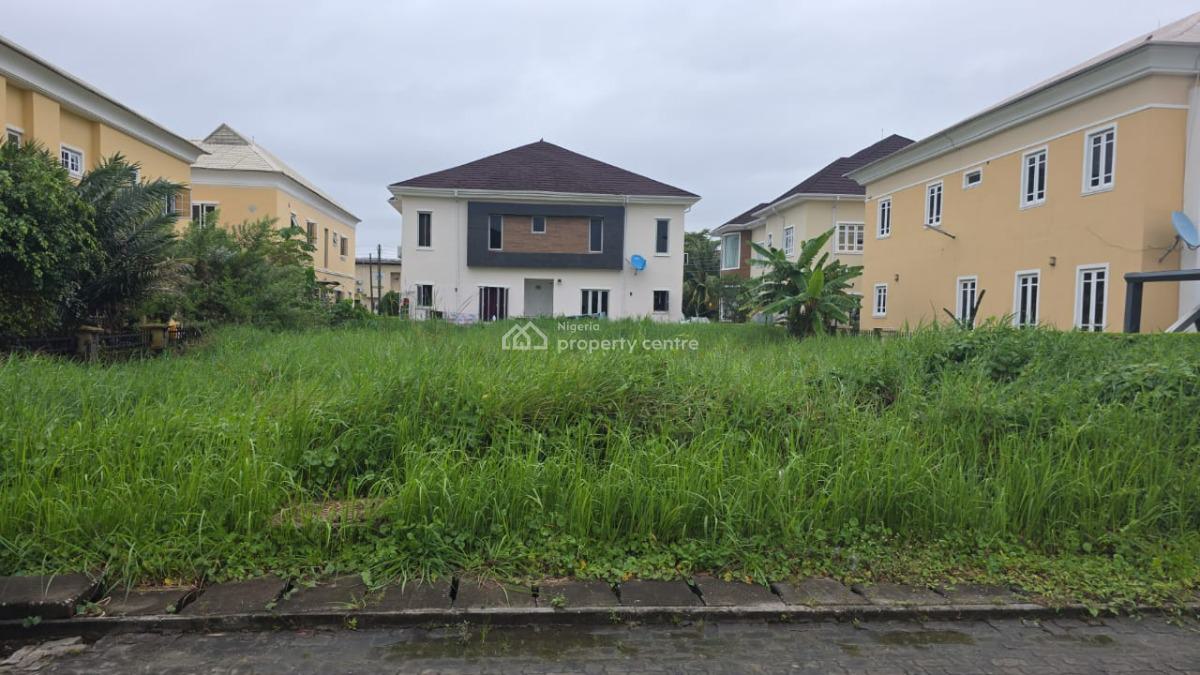 600sqms Dry Land in a Built Up Street, Northern Foreshore Off Chevron Drive, Lekki Lagos, Lekki Expressway, Lekki, Lagos, Residential Land for Sale