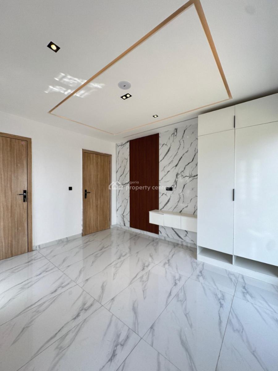 2 Bedroom Apartment with Pool, Gym, Elevator, Ikate Elegushi, Lekki, Lagos, Block of Flats for Sale