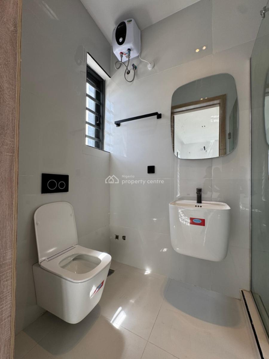 2 Bedroom Apartment with Pool, Gym, Elevator, Ikate Elegushi, Lekki, Lagos, Block of Flats for Sale