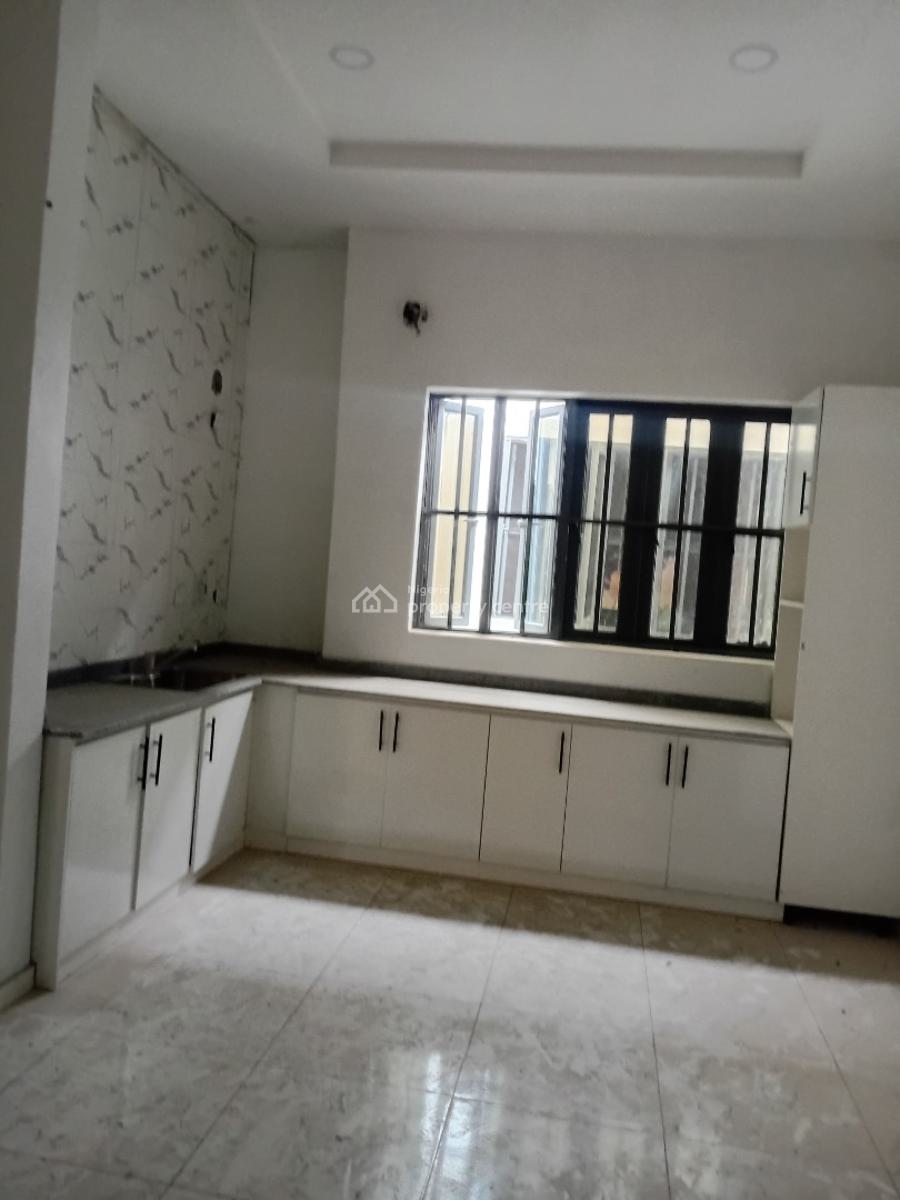 Brand New Stunning Expansive (2-in-1) 4-bedroom Terraced Duplex, Orchid Road, Lekki, Lagos, Terraced Duplex for Sale