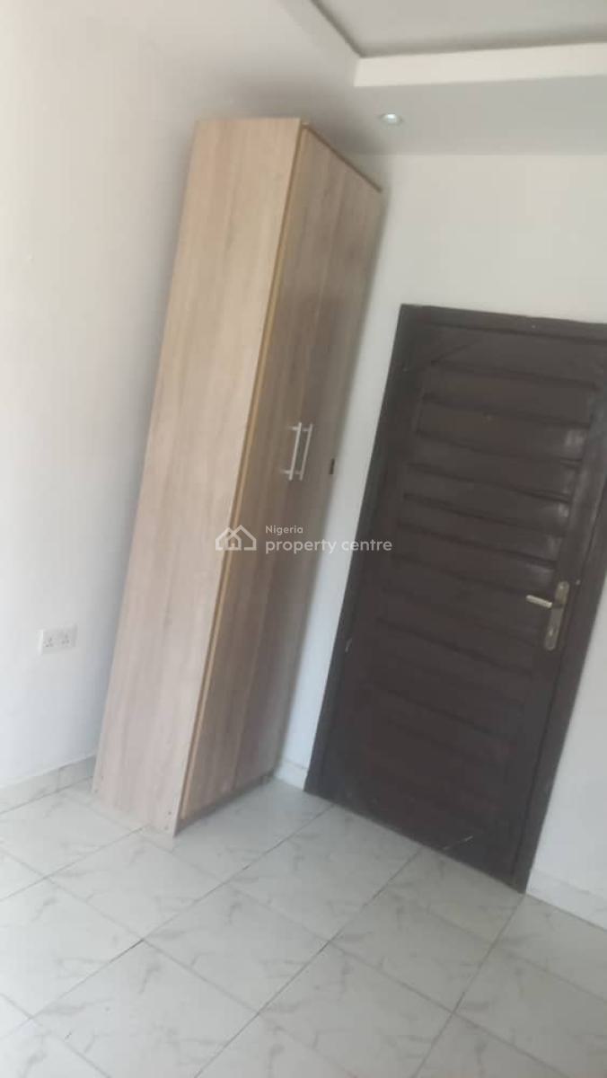 Luxury Songle Room Self-contained, Road 1, Road 4, Ikota Bridge Bustop, Lekki Express Way,, Ikota, Lekki, Lagos, Self Contain (single Rooms) for Rent