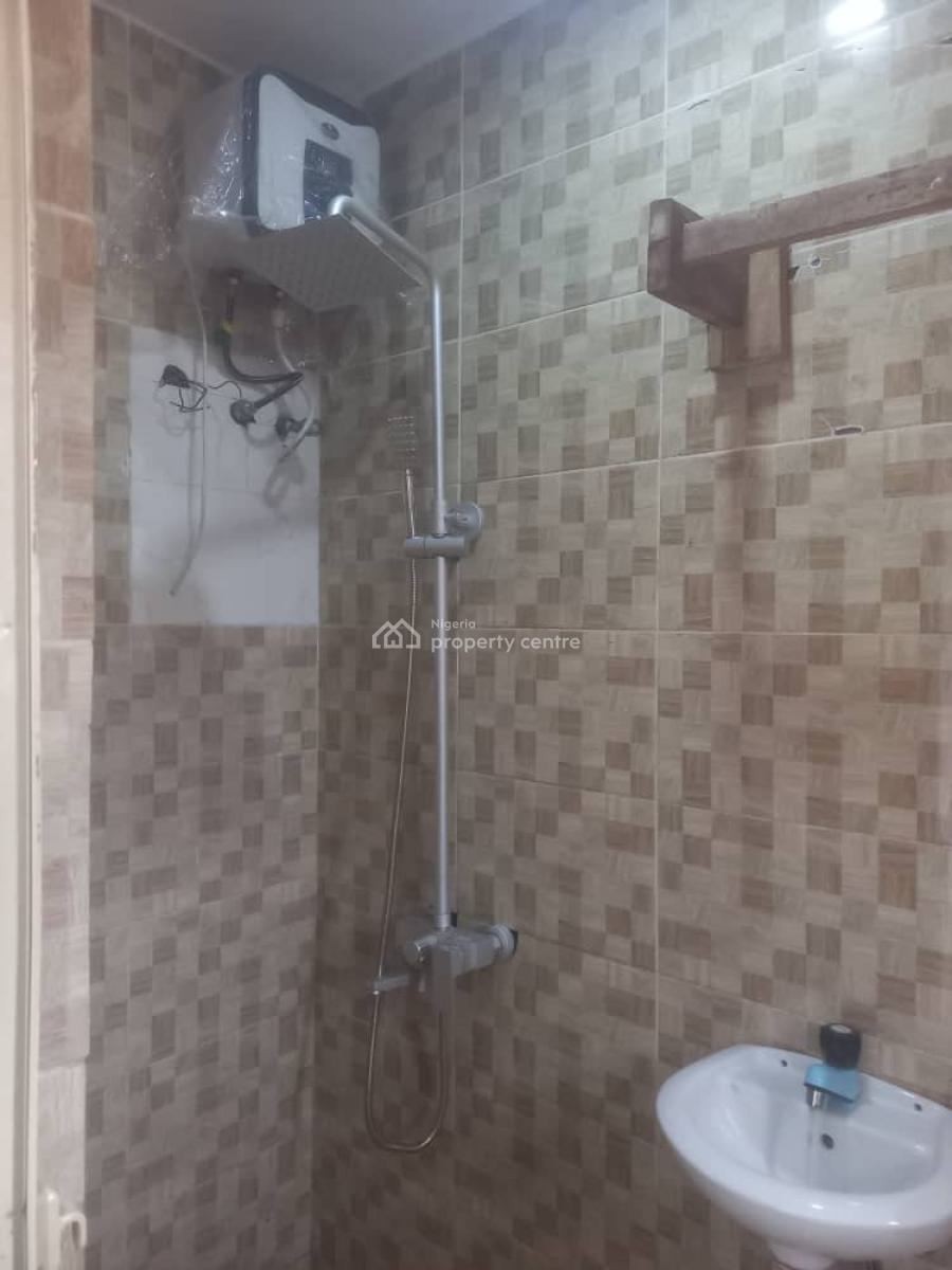 Luxury Songle Room Self-contained, Road 1, Road 4, Ikota Bridge Bustop, Lekki Express Way,, Ikota, Lekki, Lagos, Self Contain (single Rooms) for Rent