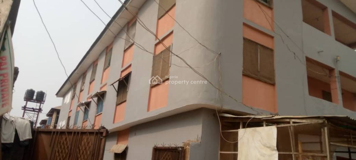 29 Room & 7 Shops on 711.533sqm, Ikotun, Lagos, House for Sale