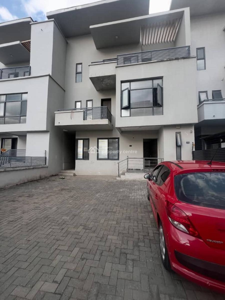 5 Bedroom Terrace Duplex, Guzape District, Abuja, Terraced Duplex for Sale