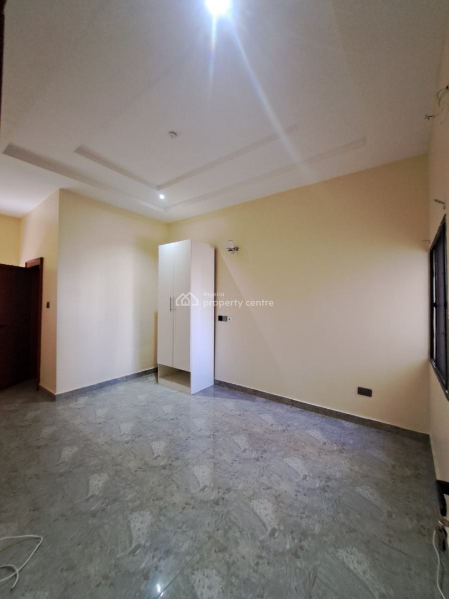 5 Bedroom Semi Detached Duplex in a Mini Estate, Gilmore, Jahi, Abuja, Semi-detached Duplex for Rent