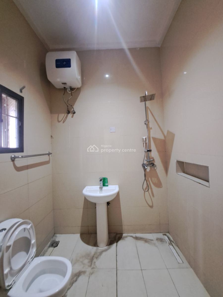 5 Bedroom Semi Detached Duplex in a Mini Estate, Gilmore, Jahi, Abuja, Semi-detached Duplex for Rent