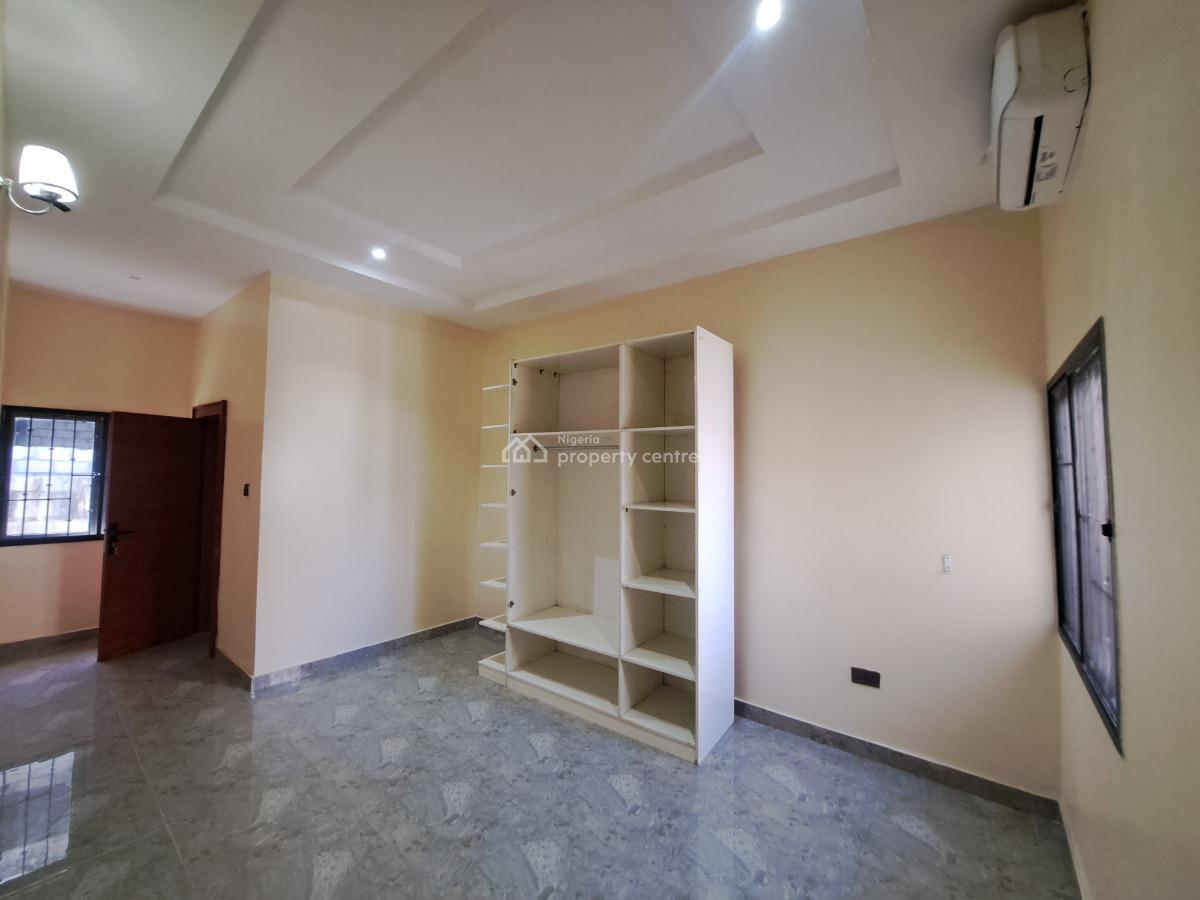 5 Bedroom Semi Detached Duplex in a Mini Estate, Gilmore, Jahi, Abuja, Semi-detached Duplex for Rent