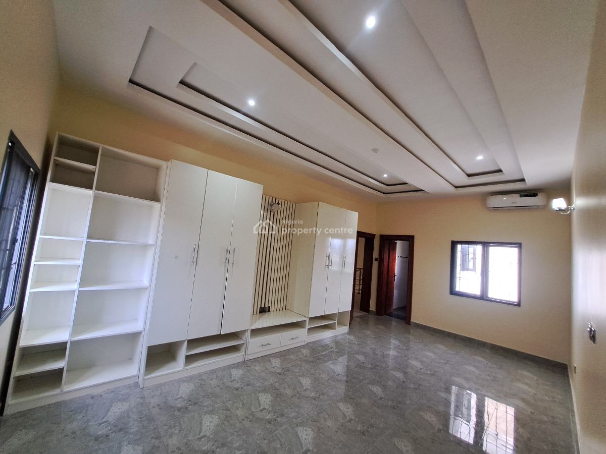 5 Bedroom Semi Detached Duplex in a Mini Estate, Gilmore, Jahi, Abuja, Semi-detached Duplex for Rent